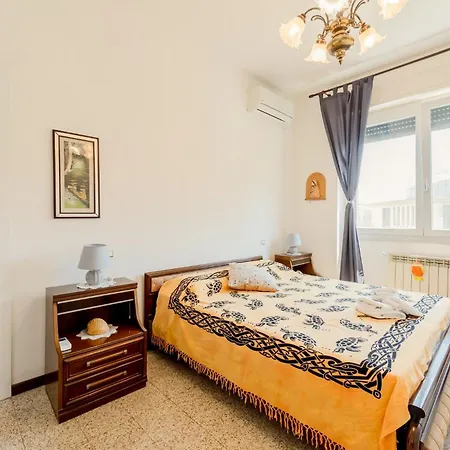 Guesthost - A Calanca - Comfy Le Grazie Porto Venere