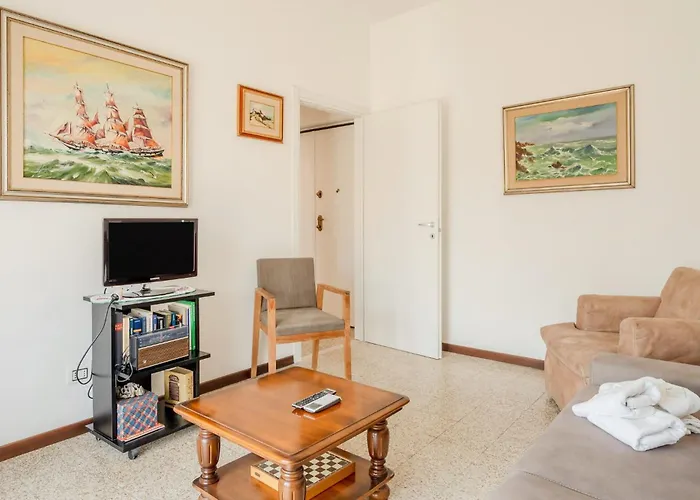 Apartamento Guesthost - A Calanca - Comfy Le Grazie *